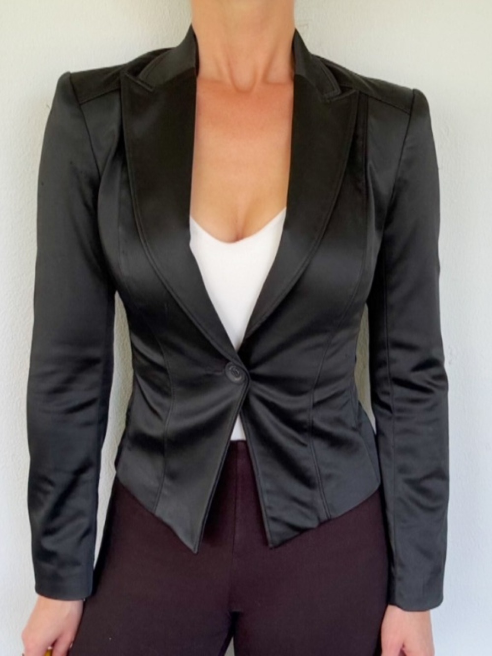 Bebe black satin single button tailored fit blazer jacket size 0